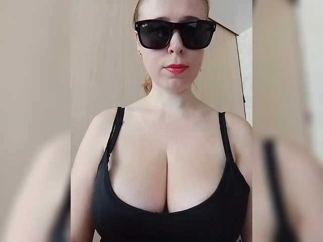 DashaKisa951's BongaCams show and profile