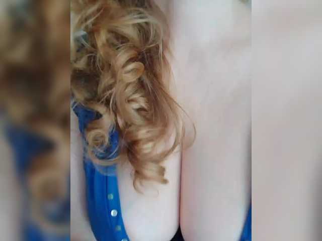 DashaKisa951's BongaCams show and profile