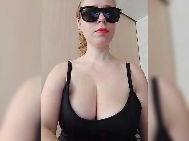 DashaKisa951's BongaCams show and profile