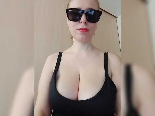 DashaKisa951's BongaCams show and profile