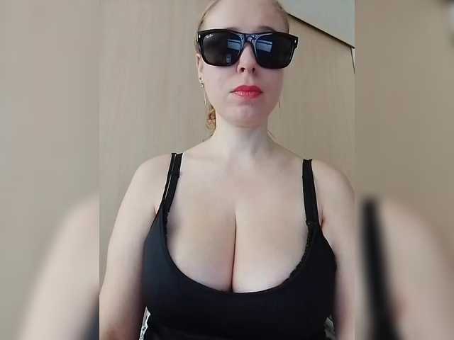 DashaKisa951's BongaCams show and profile