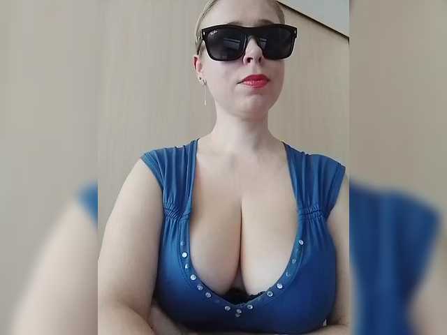 DashaKisa951's BongaCams show and profile