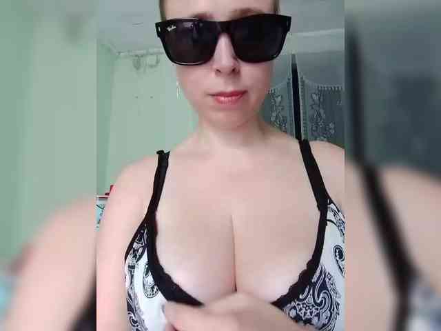 Dashulya666 webcam