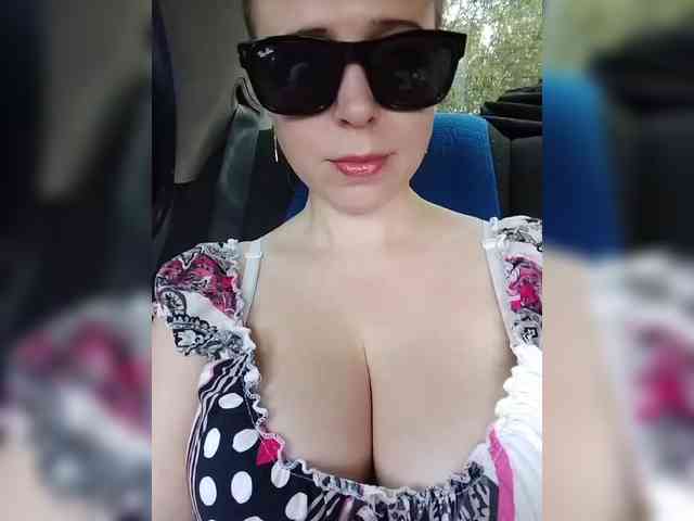 Dashulya666 webcam