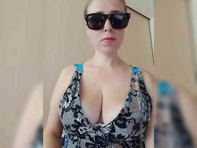 DashaKisa951 Live Webcam on BongaCams