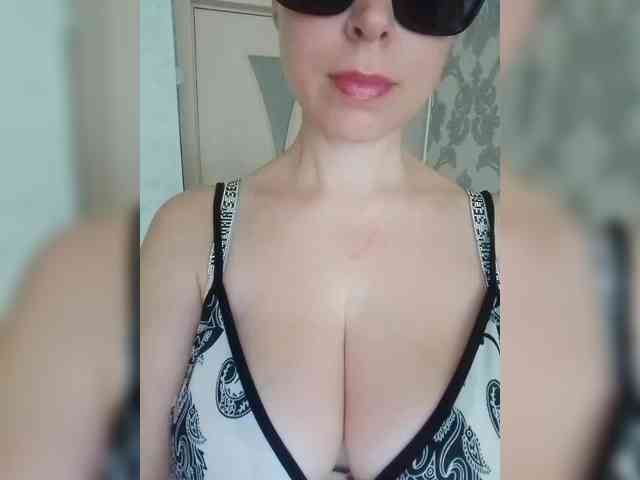 Dashulya666 webcam