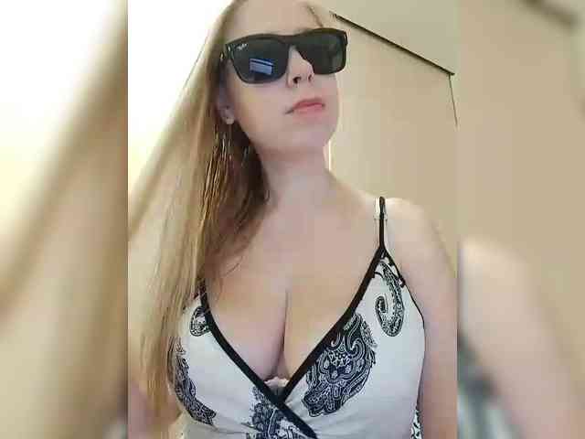 Dashulya666 webcam