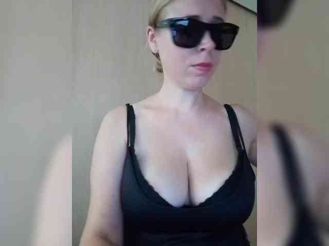 Dashulya666 webcam