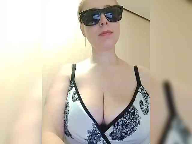 Dashulya666 webcam