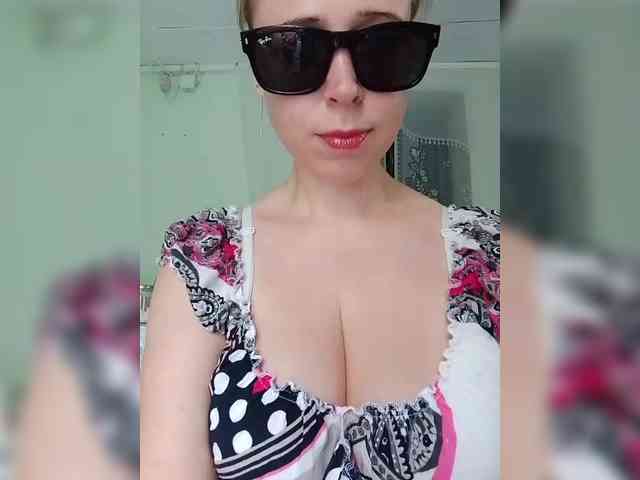 Dashulya666 webcam
