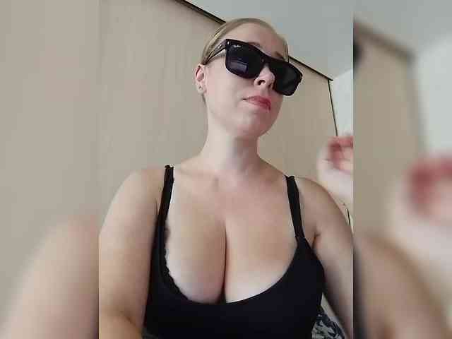 Dashulya666 webcam