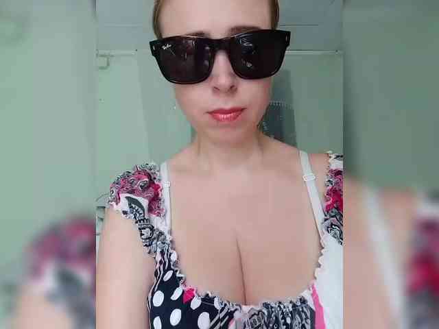 Dashulya666 webcam