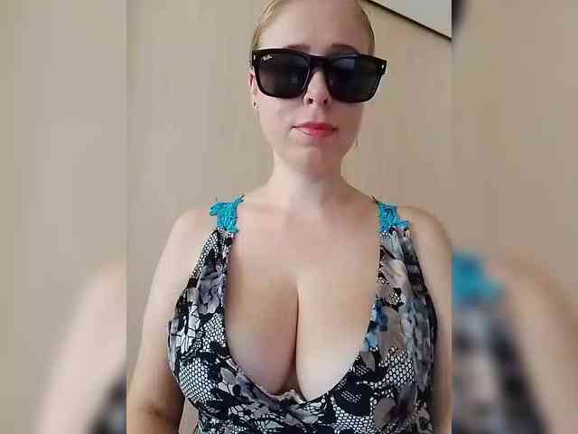 Dashulya666 webcam