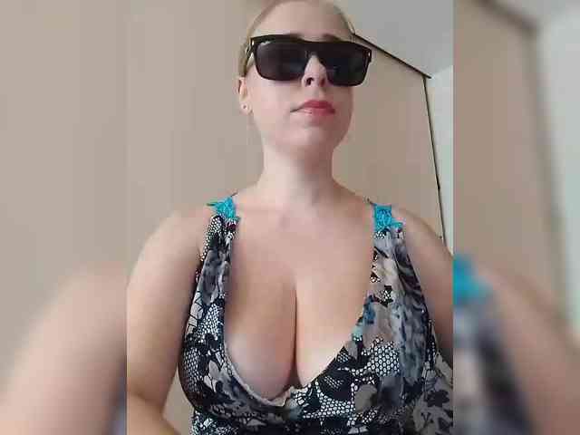 Dashulya666 webcam
