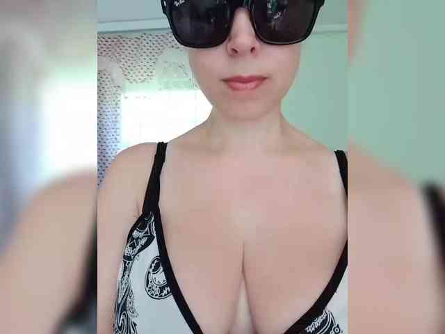 Dashulya666 webcam