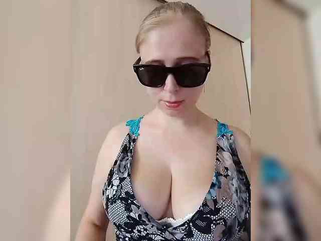 Dashulya666 webcam