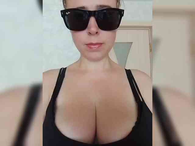 Dashulya666 webcam