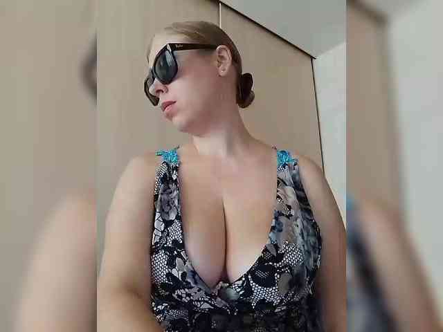 Dashulya666 webcam