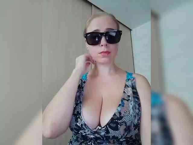 Dashulya666 webcam