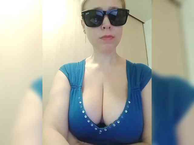 Dashulya666 webcam