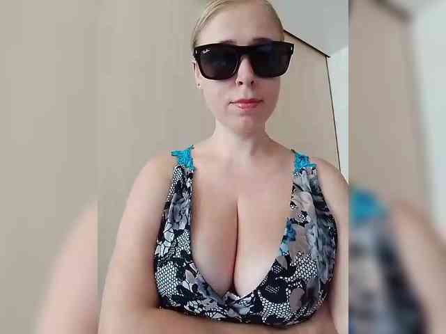 Dashulya666 webcam