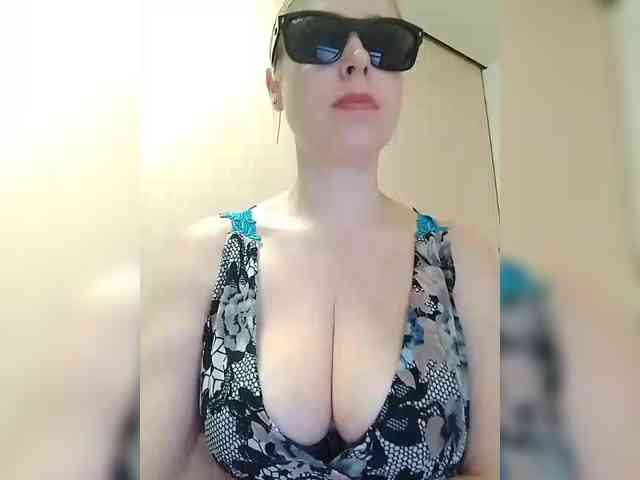 Dashulya666 webcam