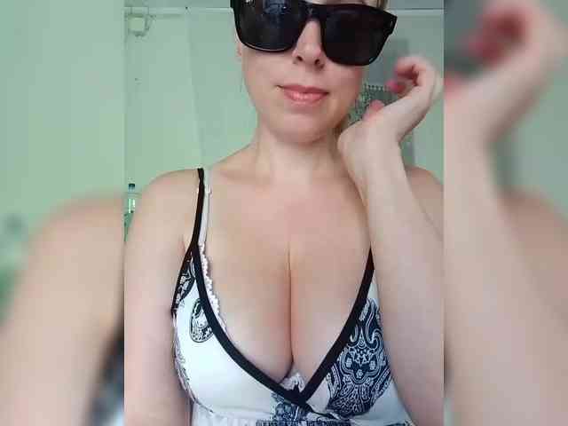 Dashulya666 webcam