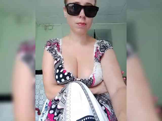 Dashulya666 webcam