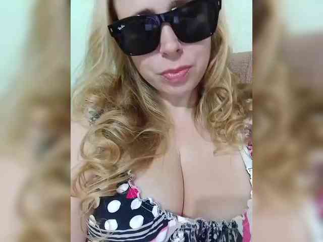 Dashulya666 webcam