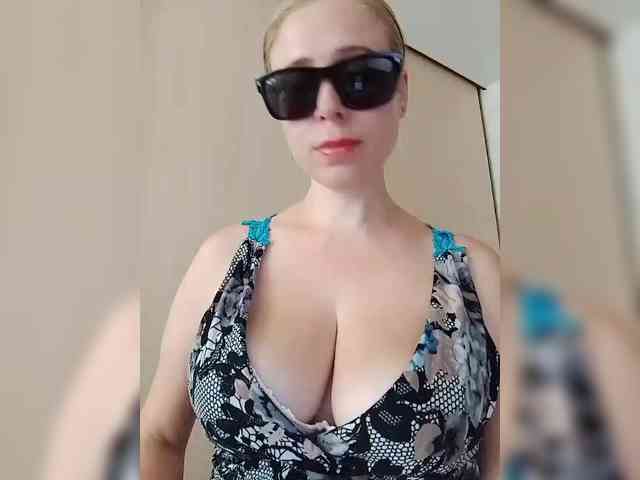Dashulya666 webcam