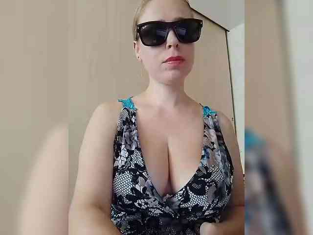 Dashulya666 webcam