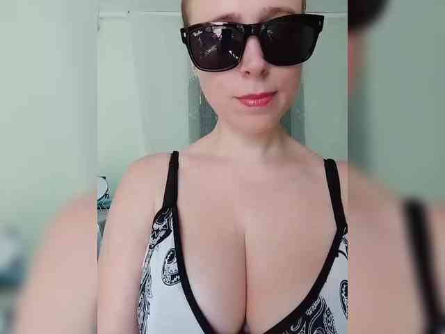 Dashulya666 webcam