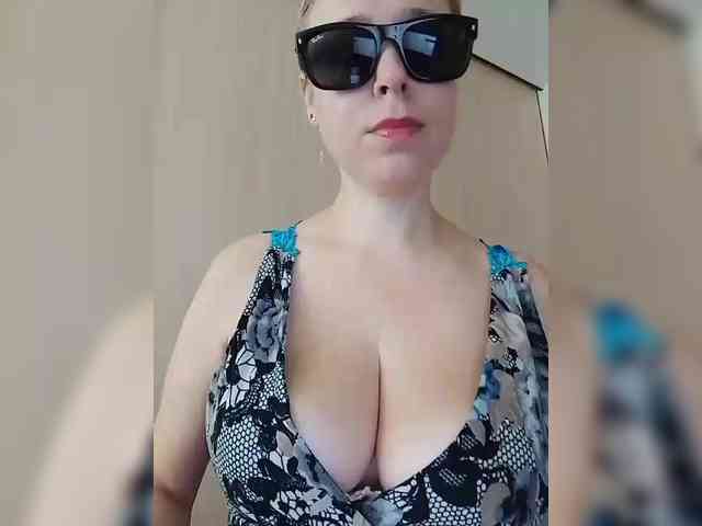 Dashulya666 webcam
