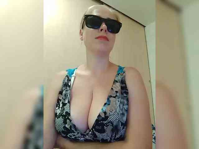 Dashulya666 webcam