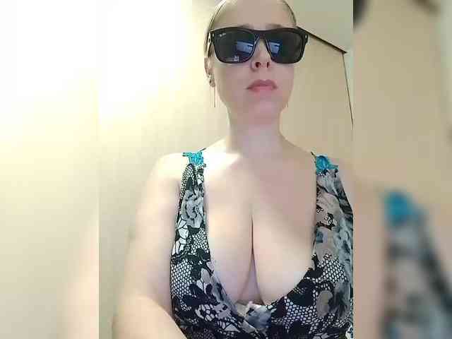 Dashulya666 webcam