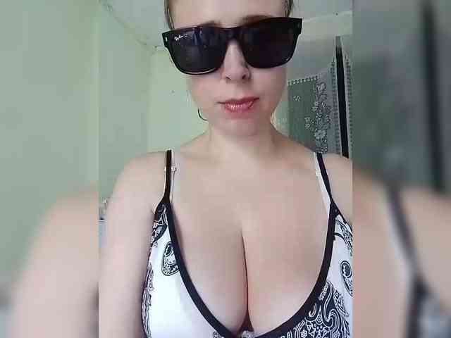 Dashulya666 webcam