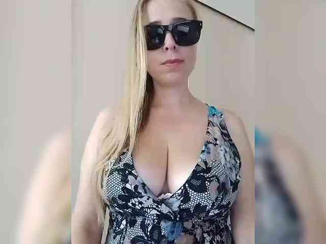 Dashulya666 webcam