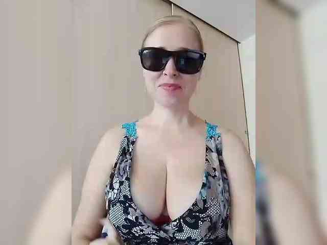 DashaKisa951 Live Webcam on BongaCams