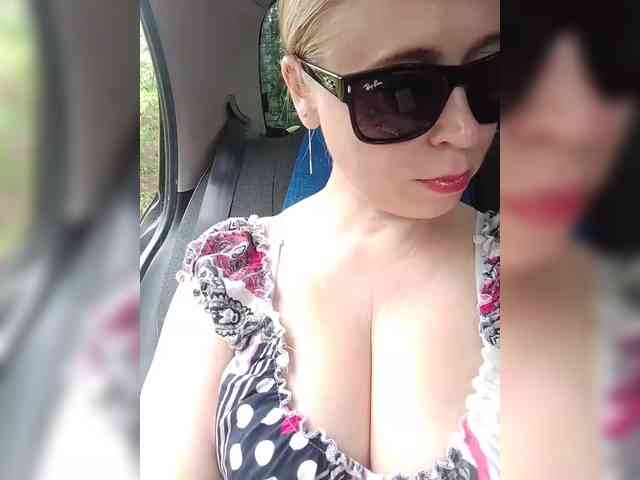 DashaKisa951 Live Webcam on BongaCams