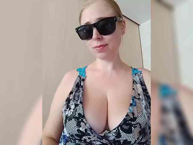 Dashulya666 webcam