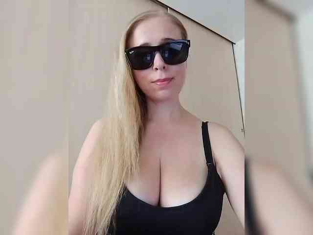 Dashulya666 webcam