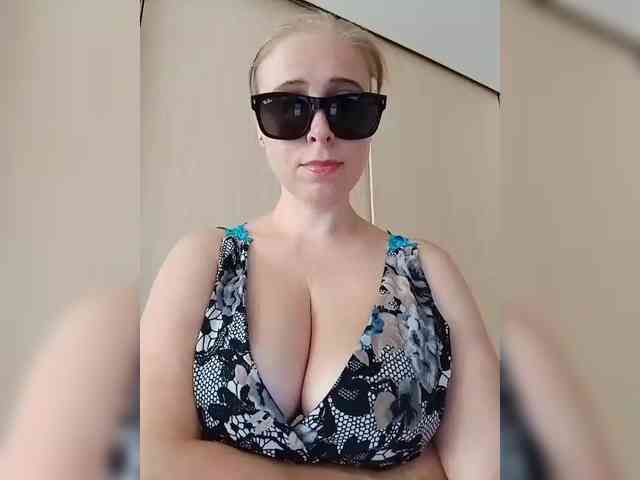 Dashulya666 webcam