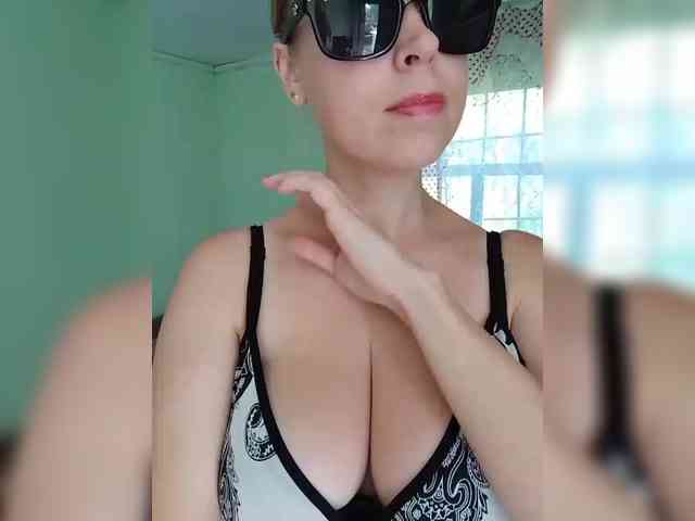 Dashulya666 webcam