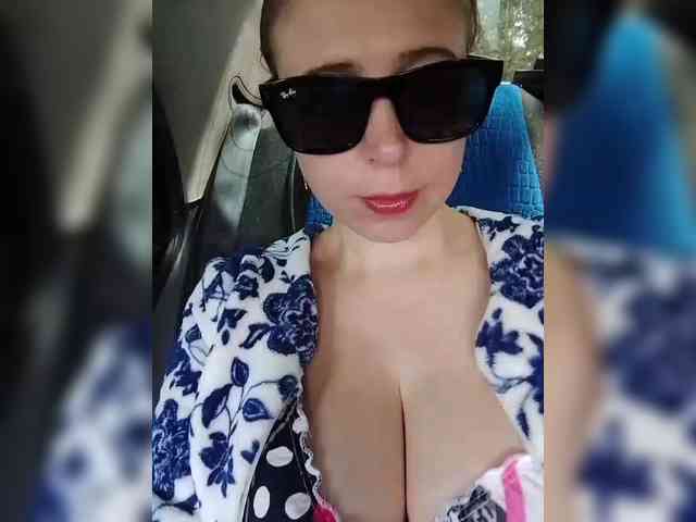 Dashulya666 webcam