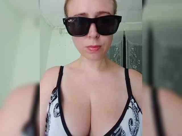 Dashulya666 webcam