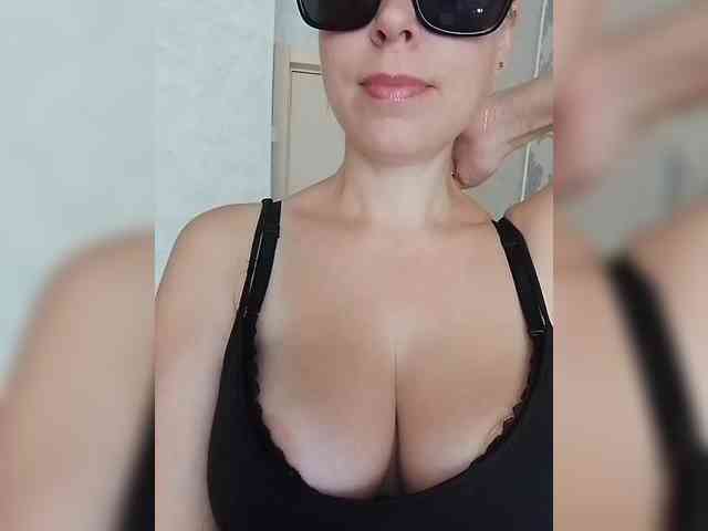 Dashulya666 webcam
