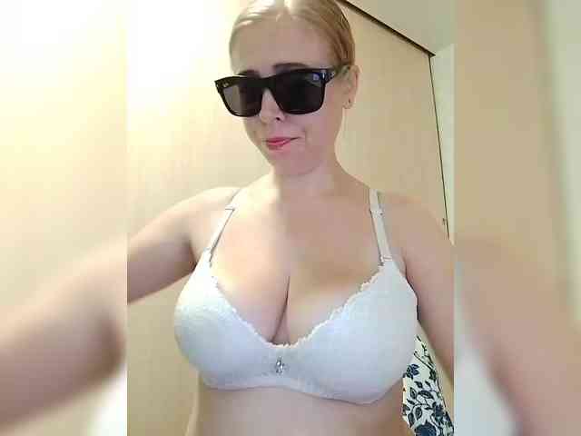 Dashulya666 webcam