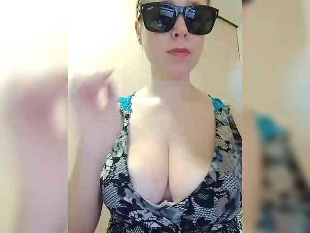 Dashulya666 webcam