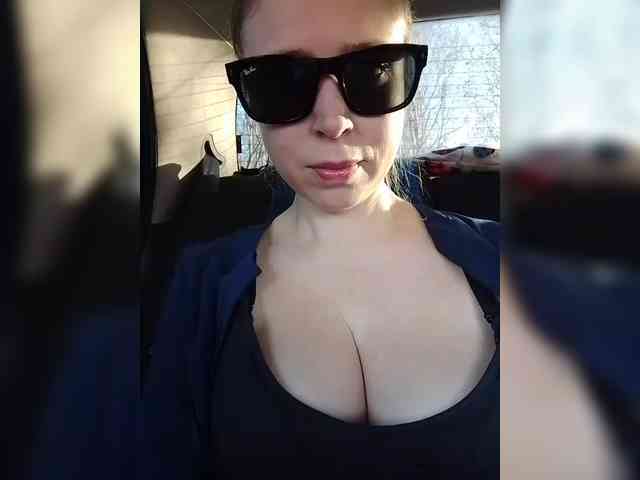 Dashulya666 webcam