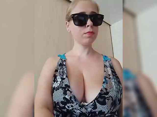 Dashulya666 webcam